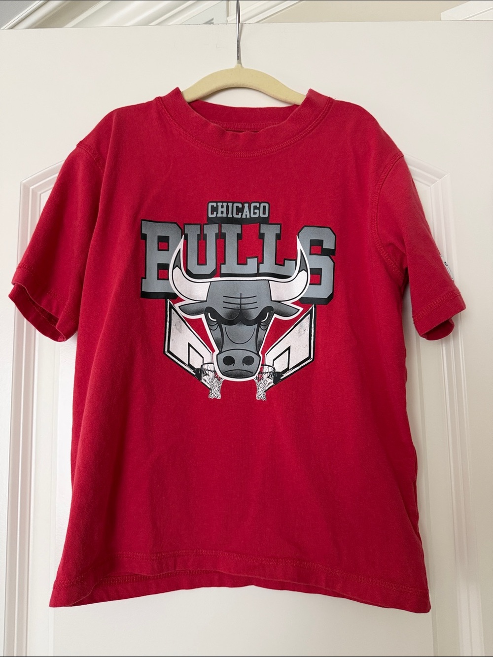 Zara | (6-7) Official NBA Team Shirt Boys Red Chicago Bulls